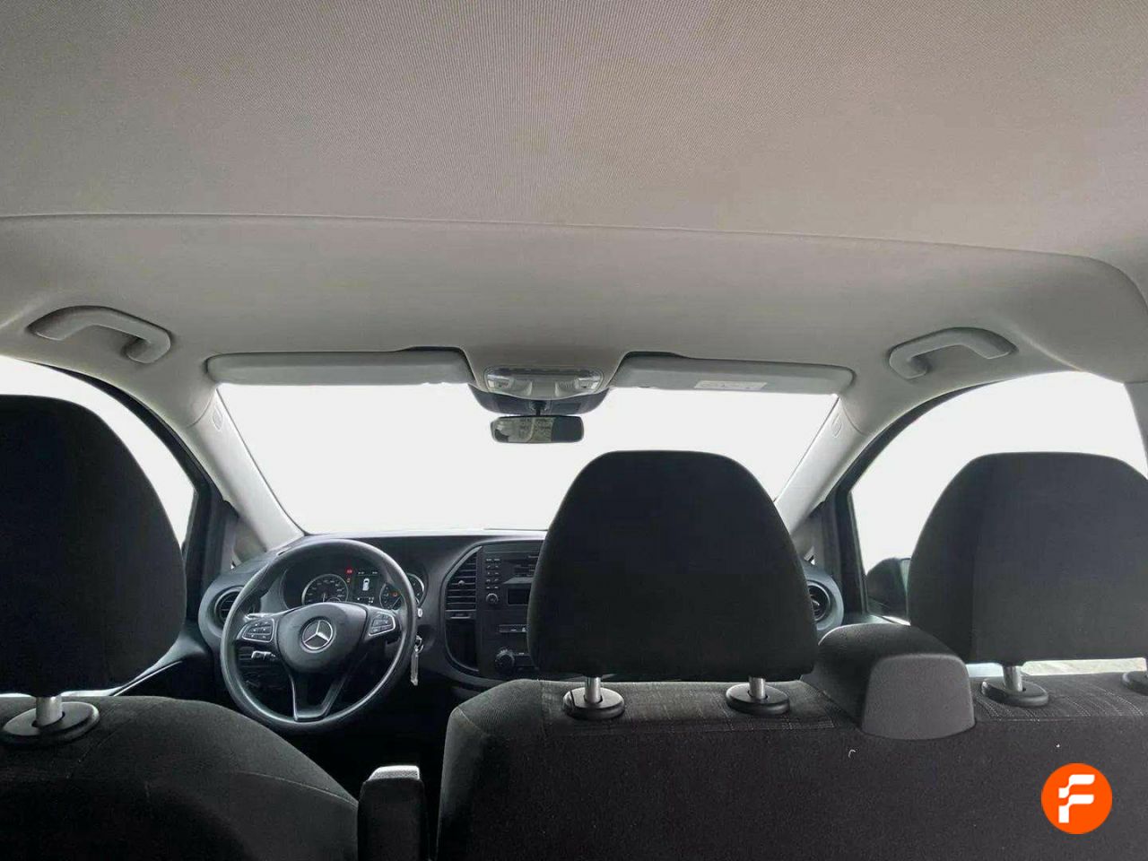 Foto Mercedes-Benz Vito 10