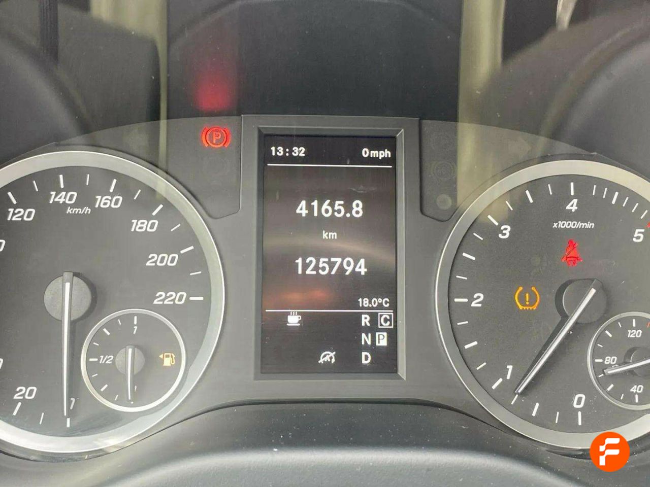 Foto Mercedes-Benz Vito 13