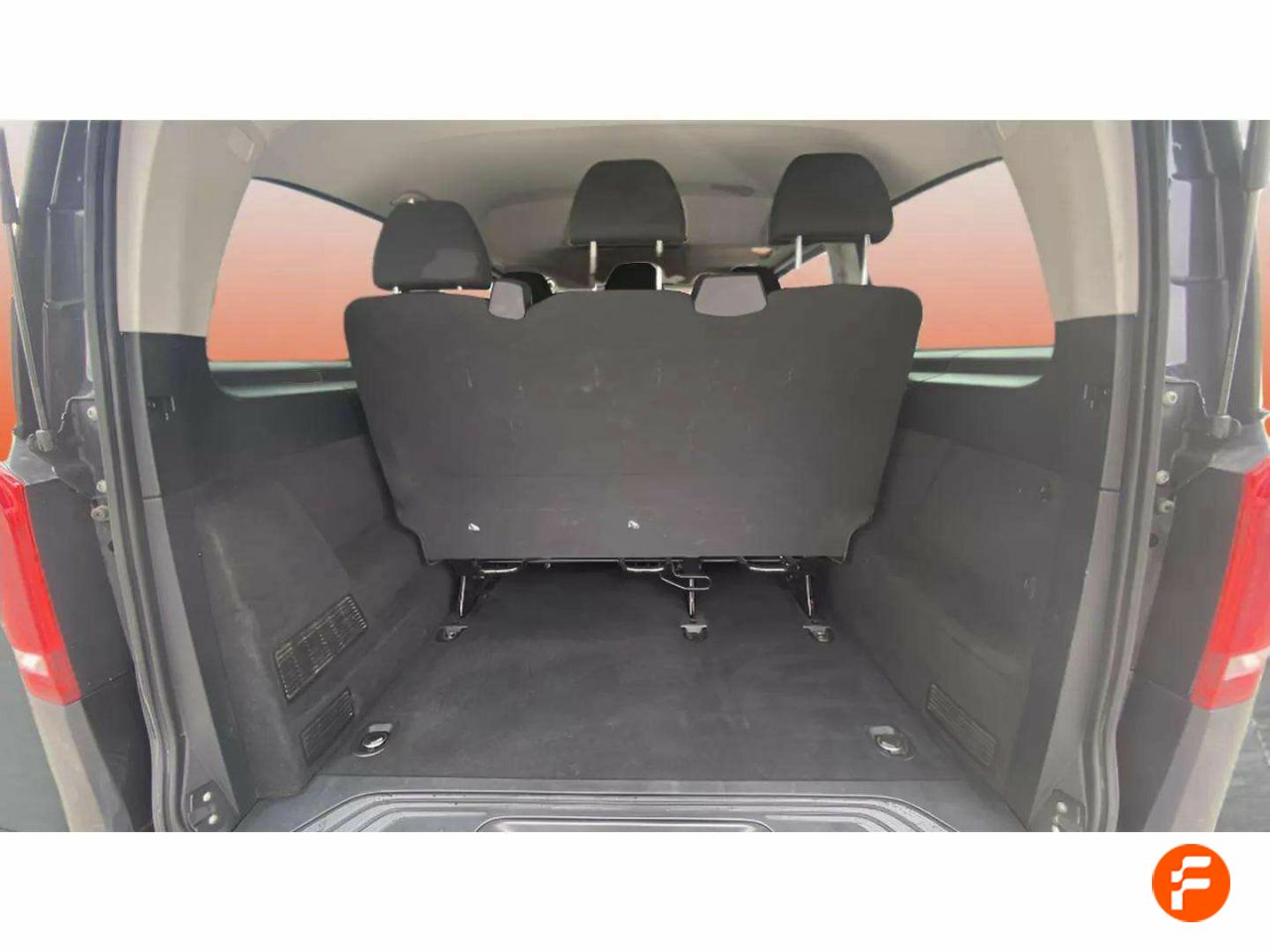 Foto Mercedes-Benz Vito 17