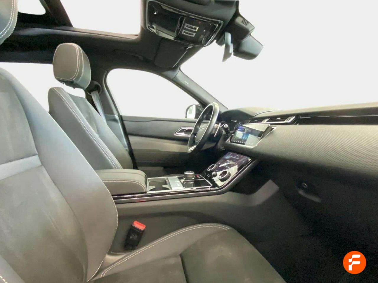 Foto Land-Rover Range Rover Velar 12