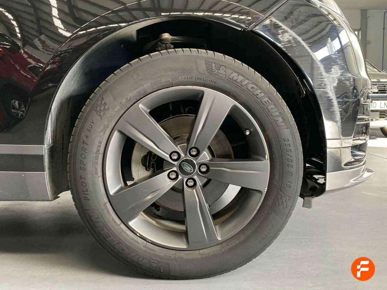 Foto Land-Rover Range Rover Velar 16