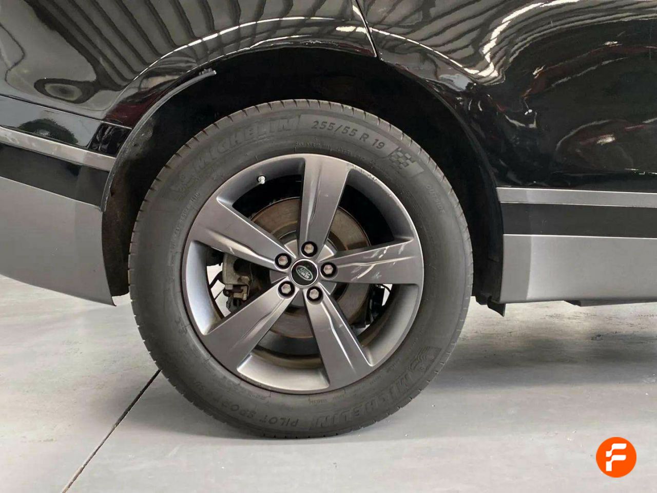 Foto Land-Rover Range Rover Velar 17