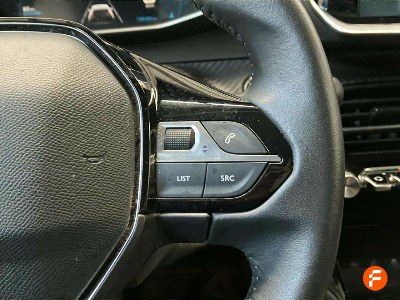 Foto Peugeot 2008 13
