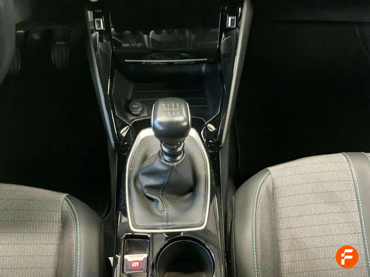 Foto Peugeot 2008 17