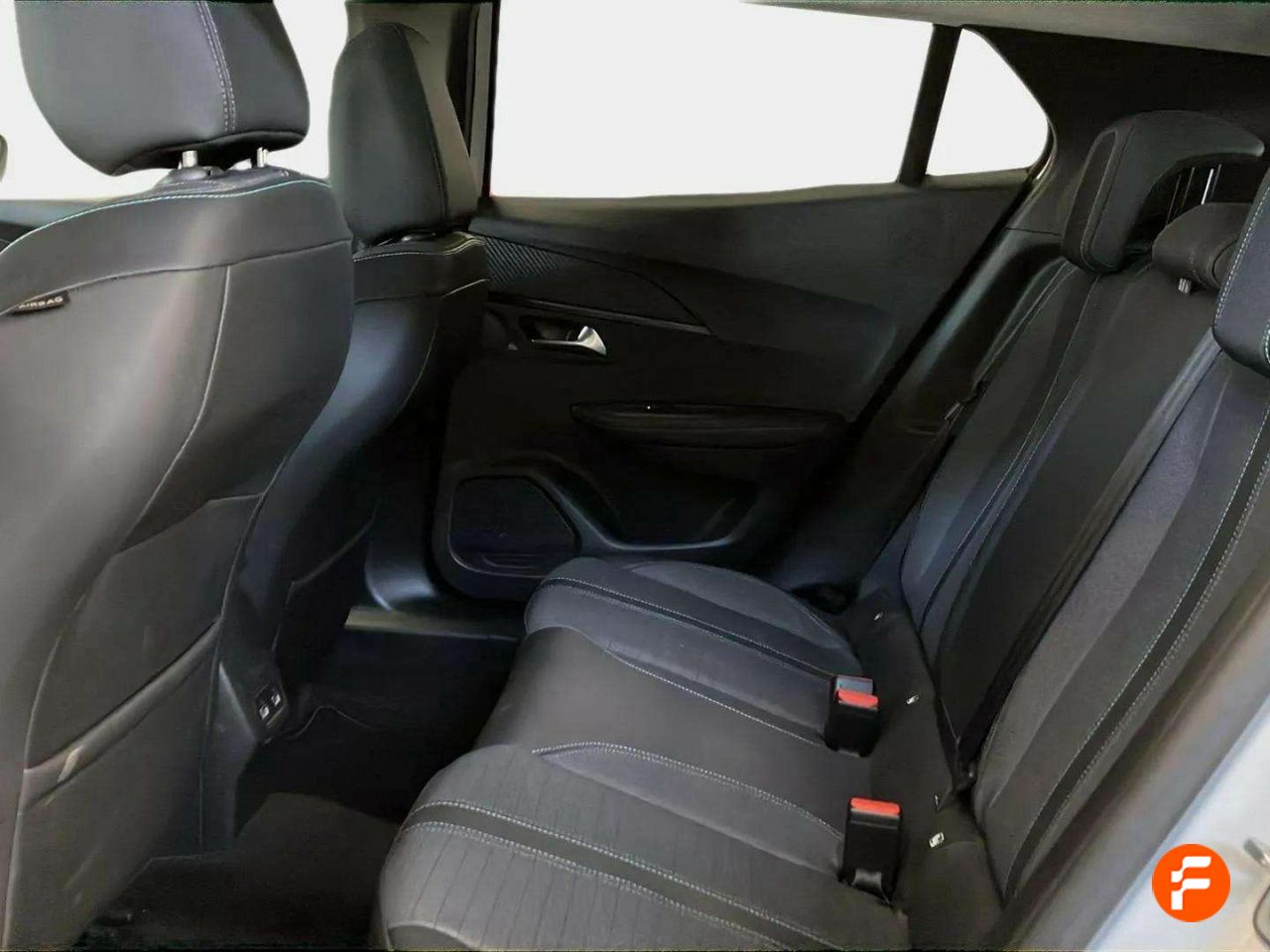 Foto Peugeot 2008 19