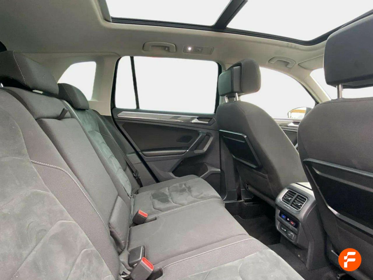 Foto Volkswagen Tiguan 15