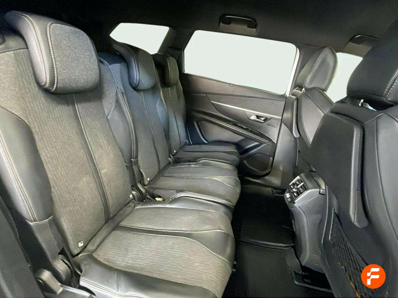 Foto Peugeot 5008 15
