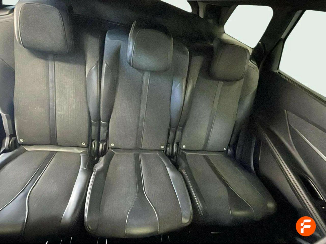 Foto Peugeot 5008 16