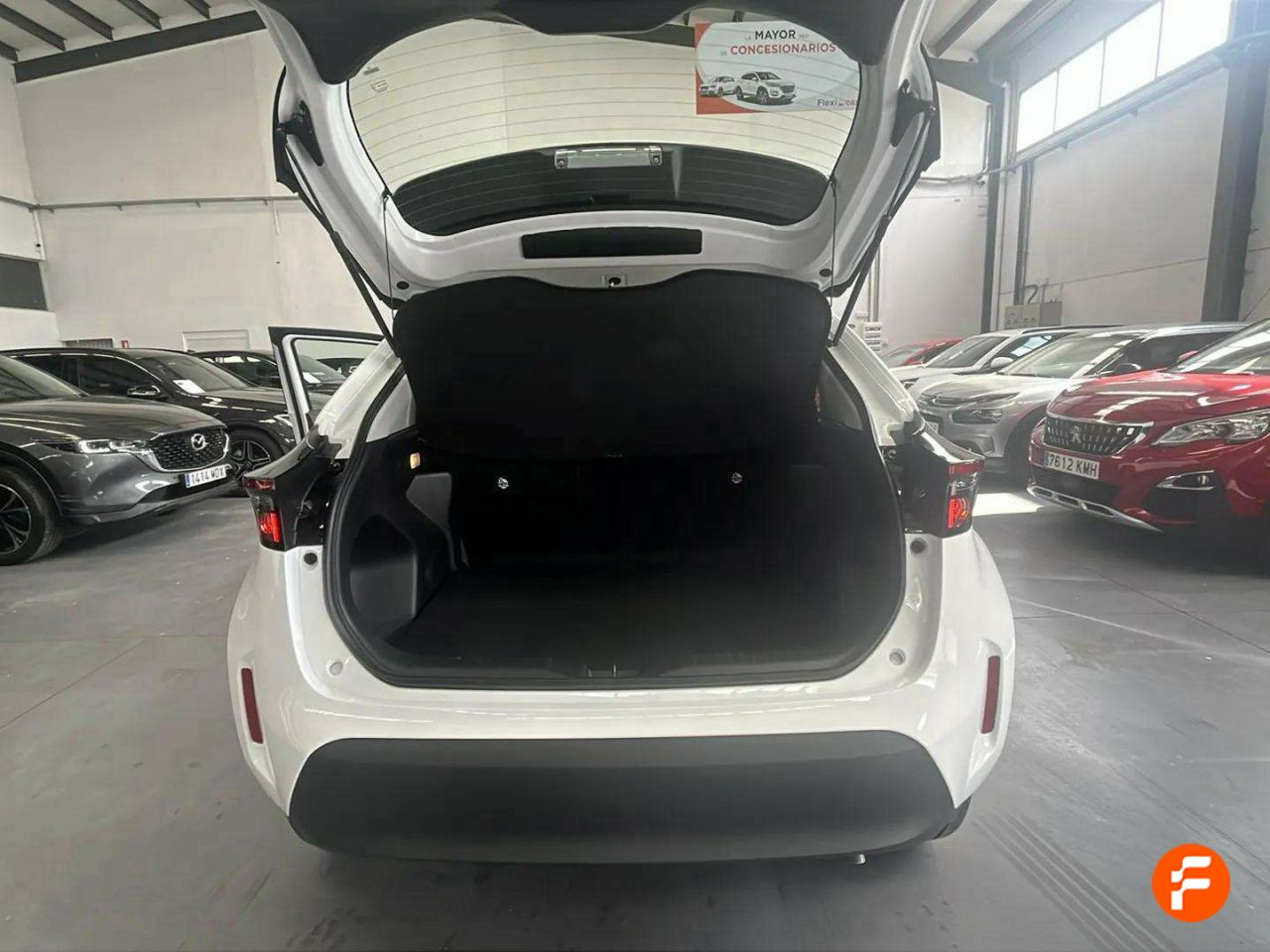 Foto Toyota Yaris 13