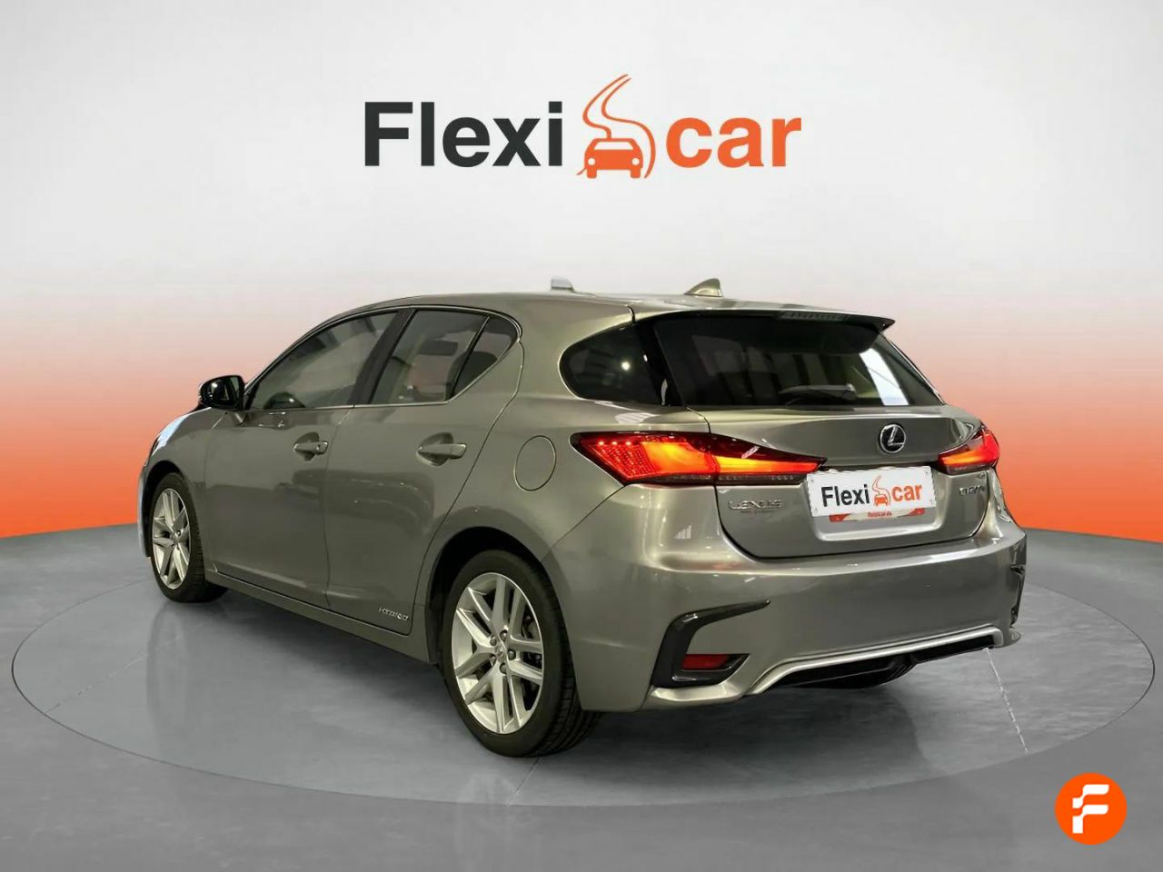Foto Lexus CT 7
