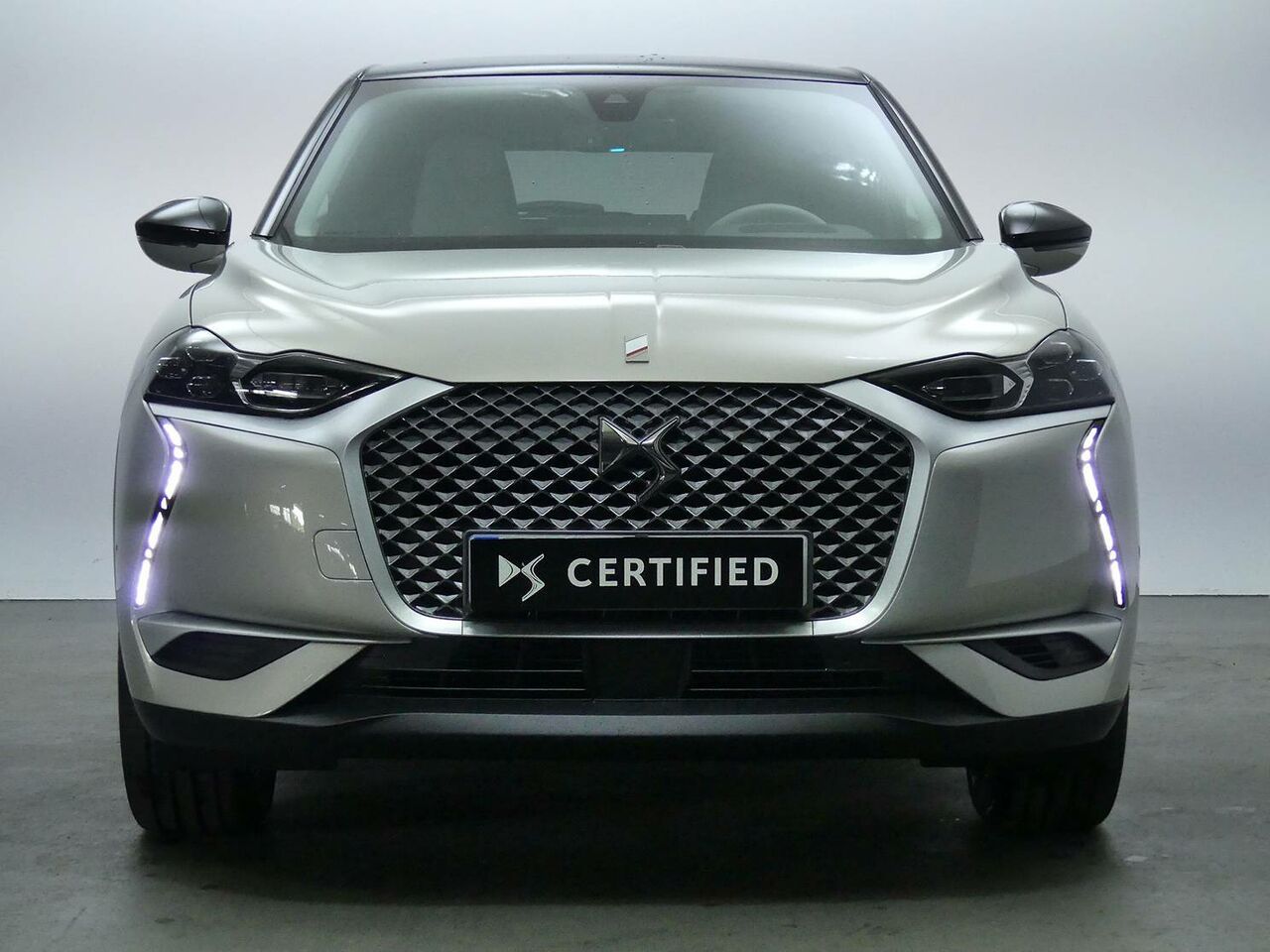 Foto DS Automobiles DS 3 2