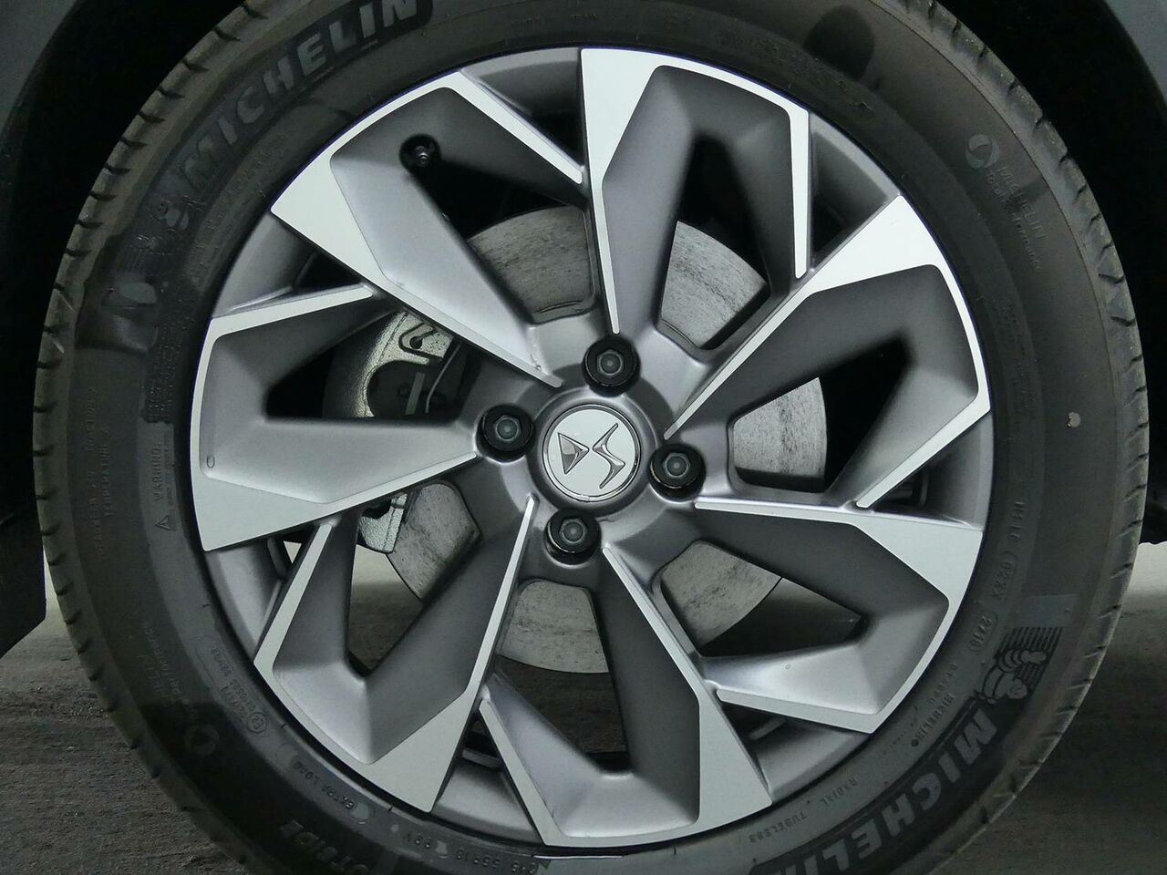 Foto DS Automobiles DS 3 11