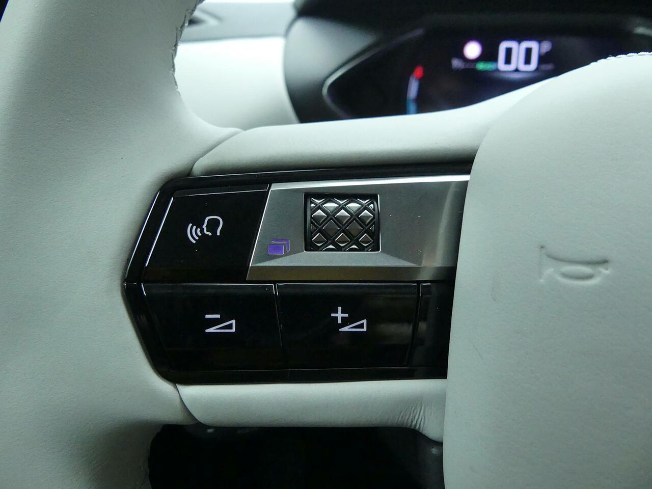 Foto DS Automobiles DS 3 20