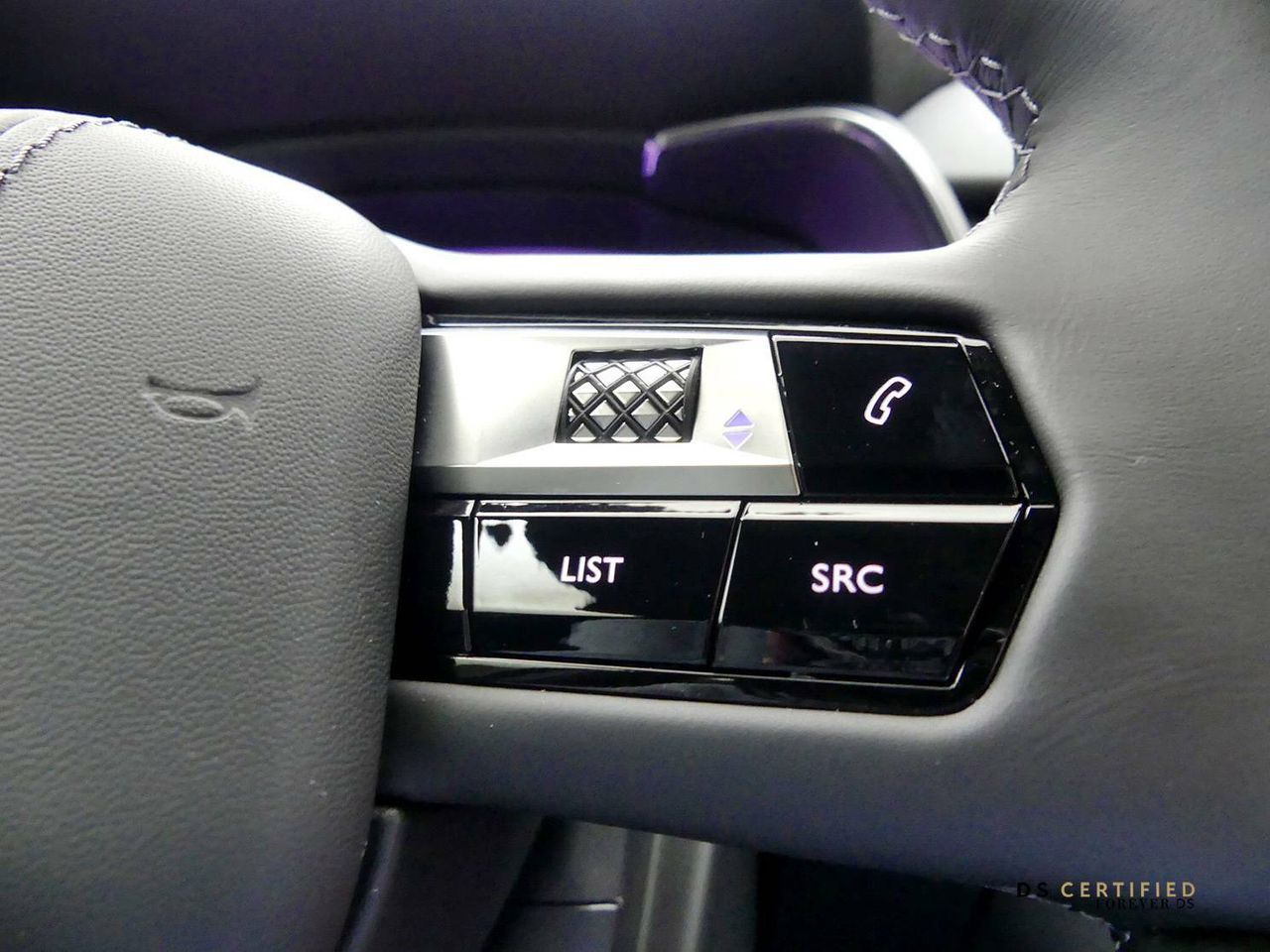 Foto DS Automobiles DS 7 20