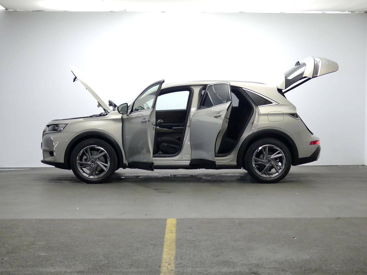 Foto DS Automobiles DS 7 7