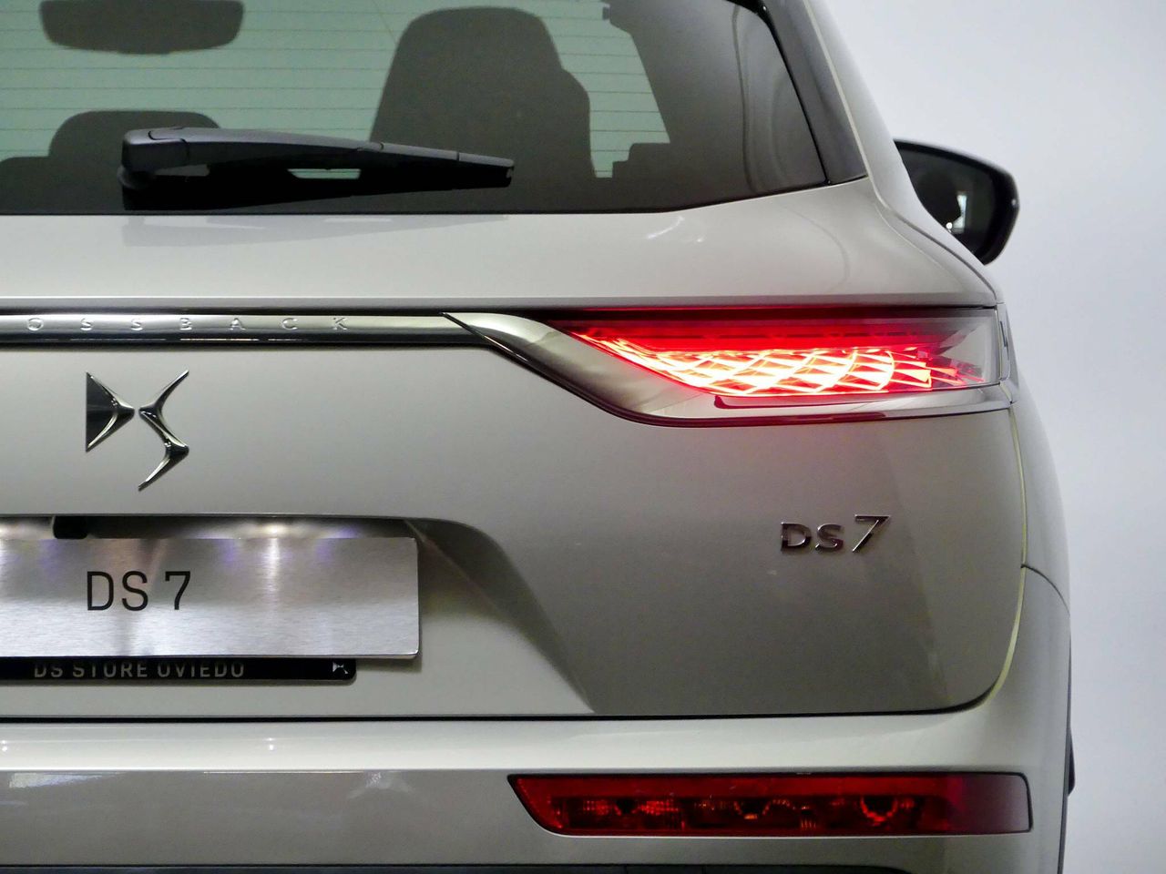 Foto DS Automobiles DS 7 13