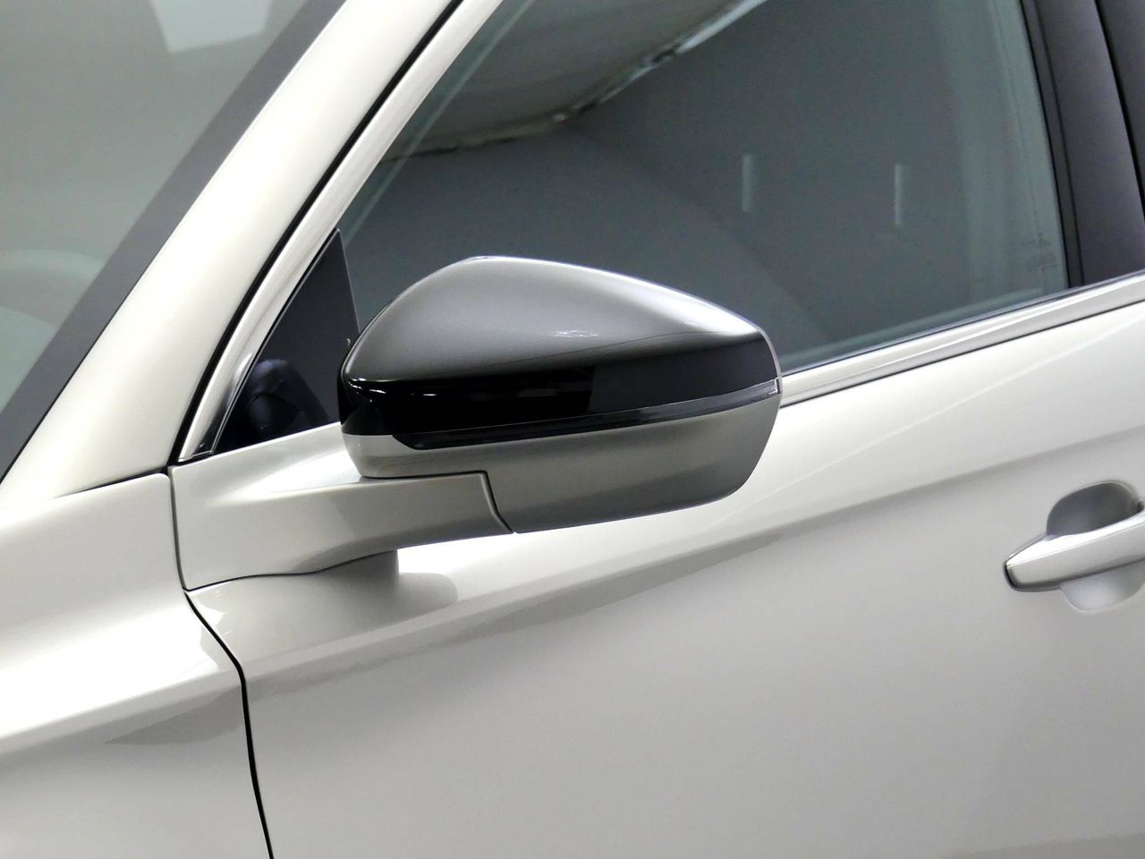 Foto DS Automobiles DS 7 14