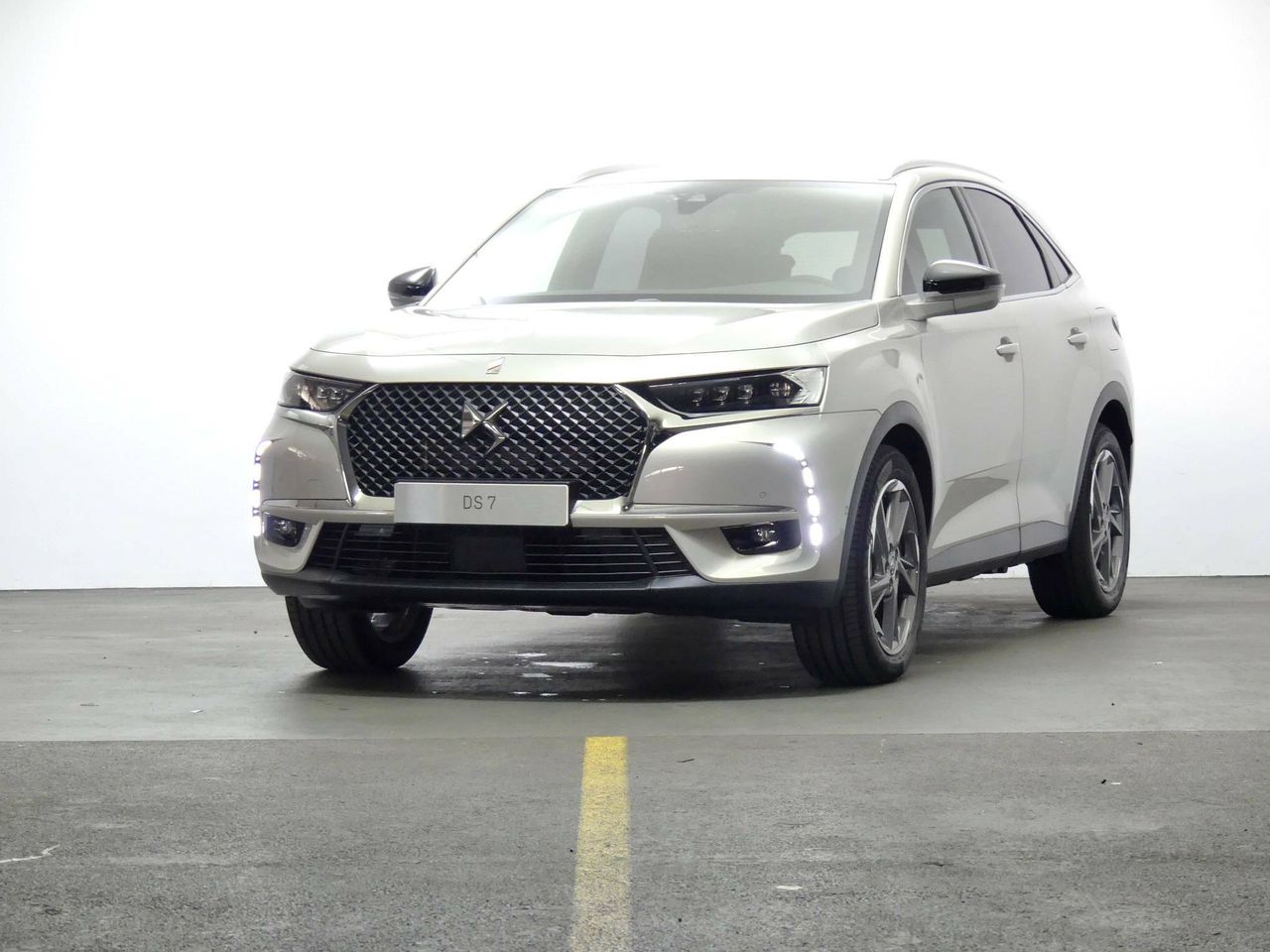Foto DS Automobiles DS 7 23