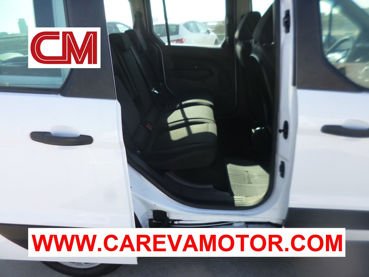 Foto Ford Tourneo Connect 10