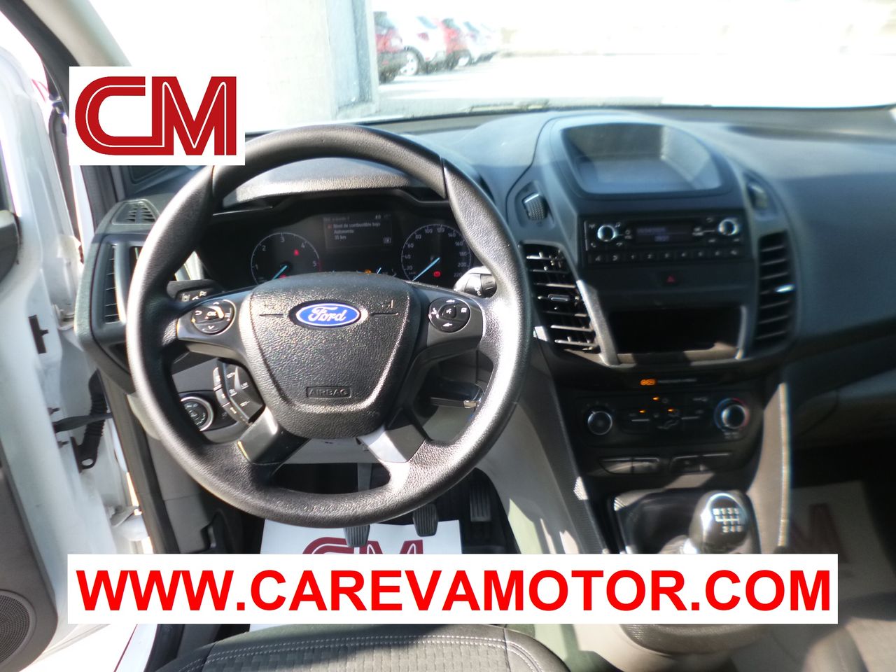Foto Ford Tourneo Connect 12