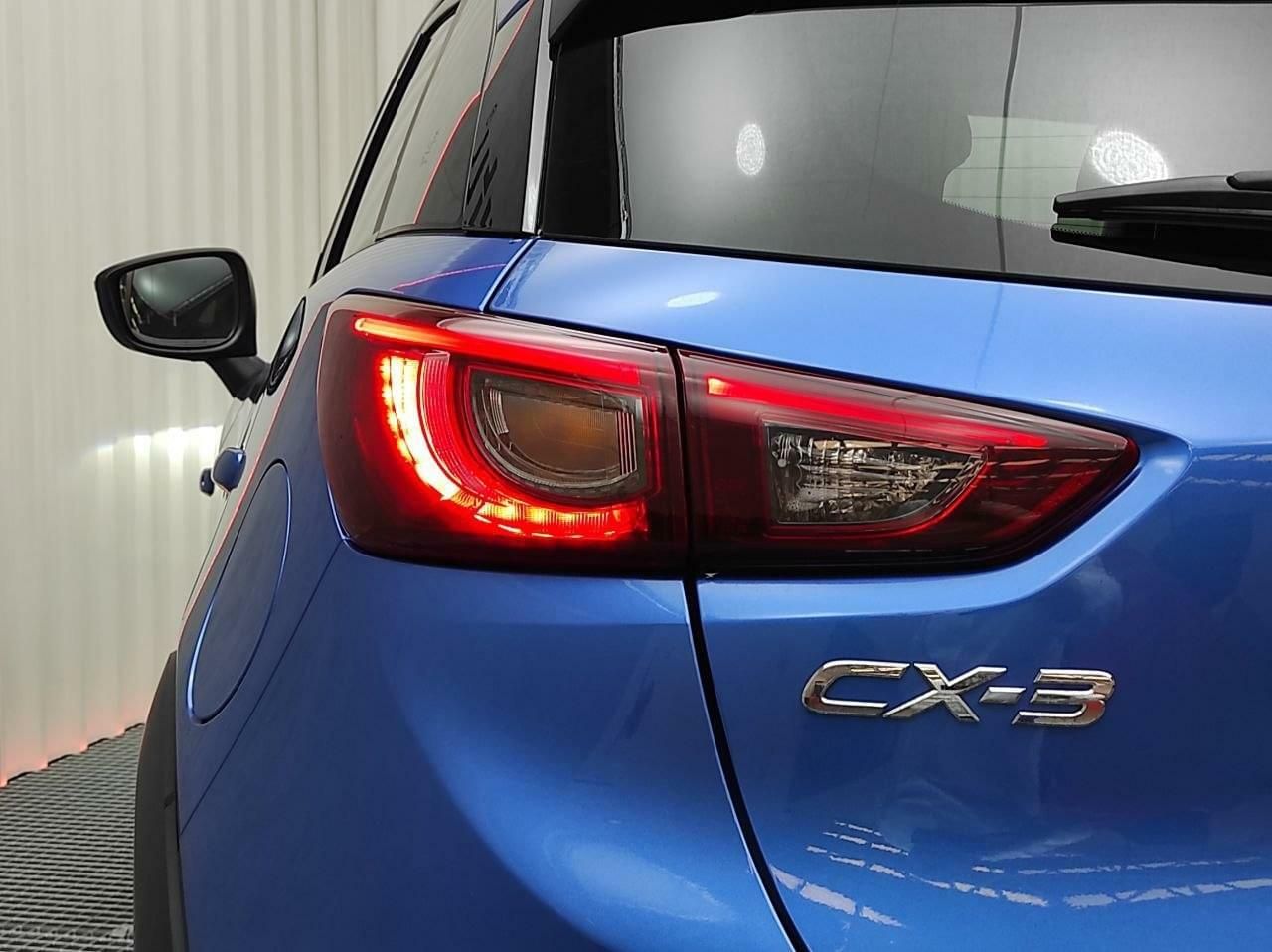 Foto Mazda CX-3 25