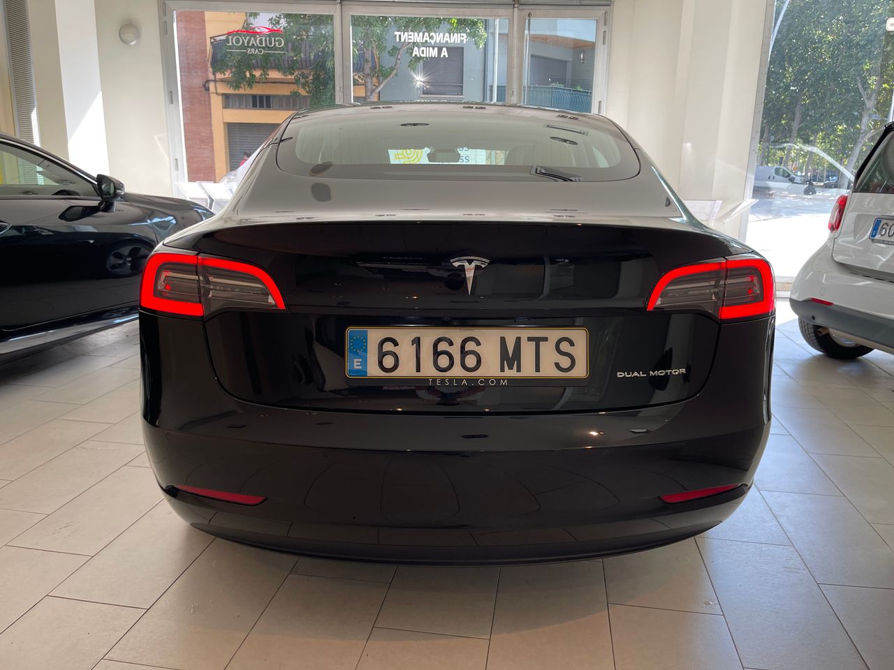 Foto Tesla Model 3 7