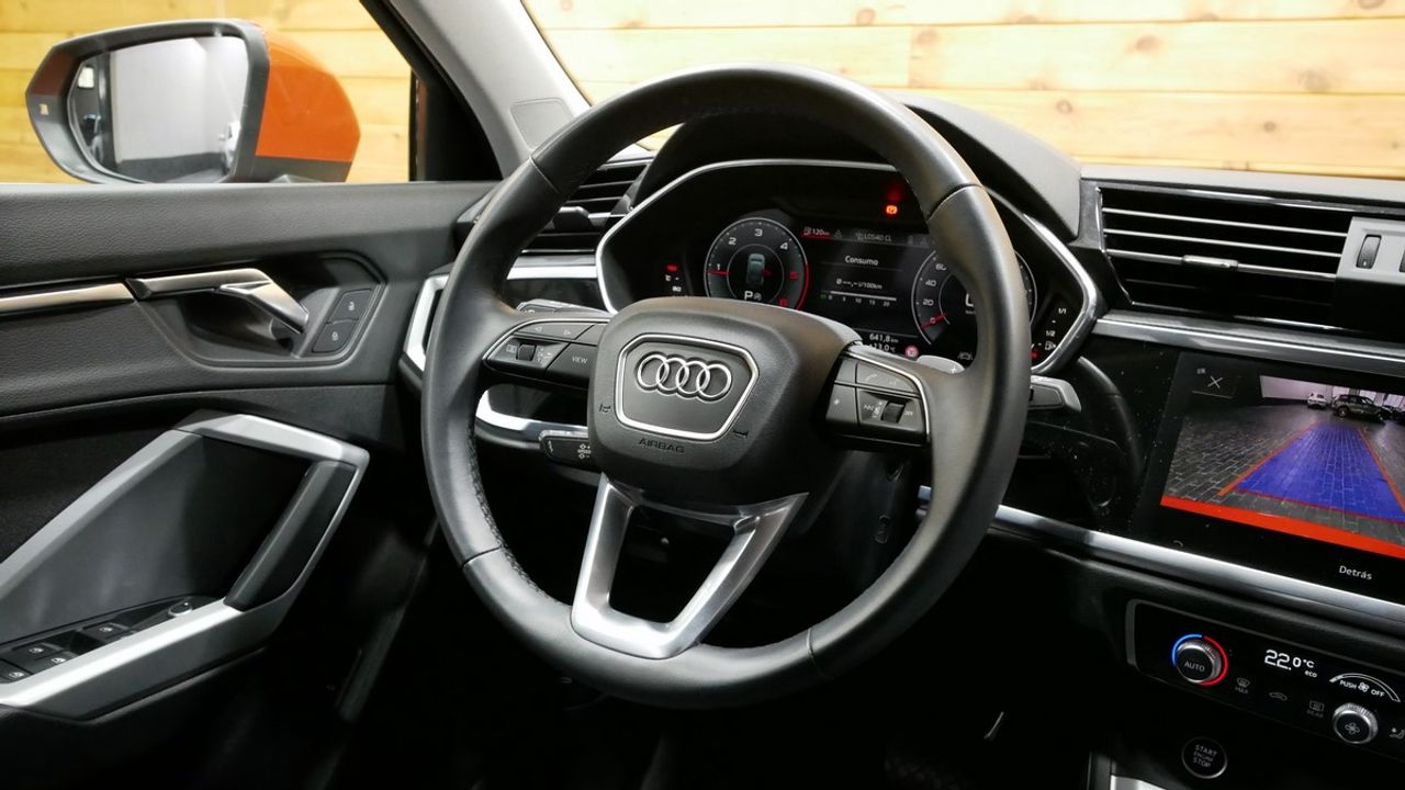 Foto Audi Q3 21