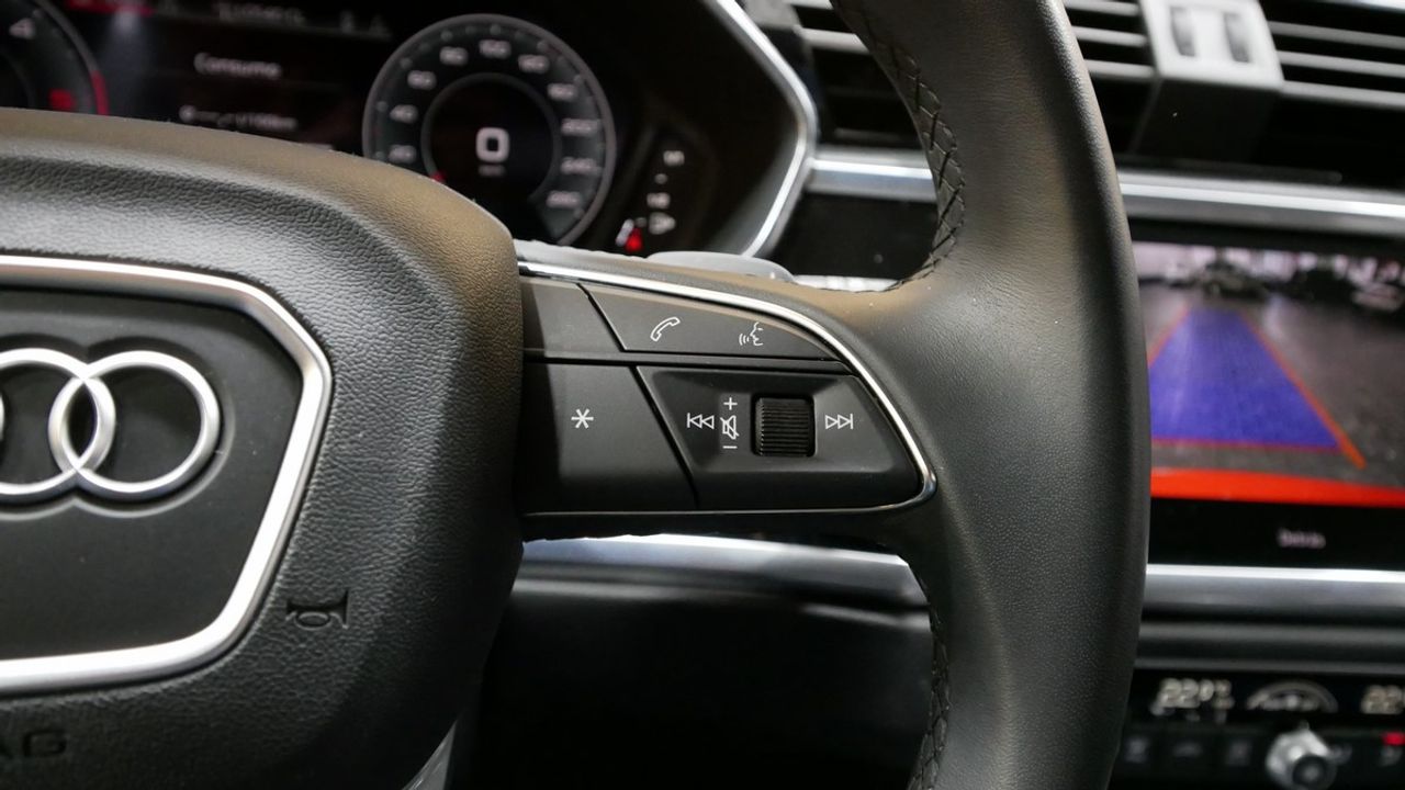 Foto Audi Q3 22