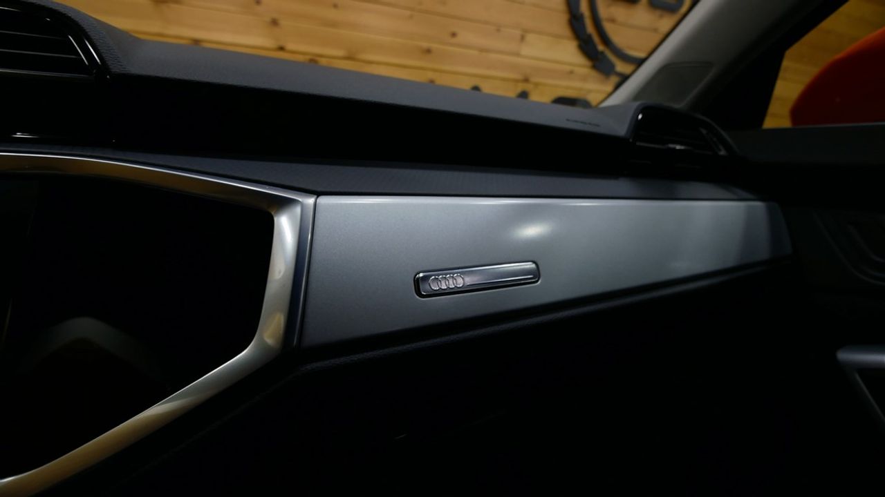 Foto Audi Q3 36