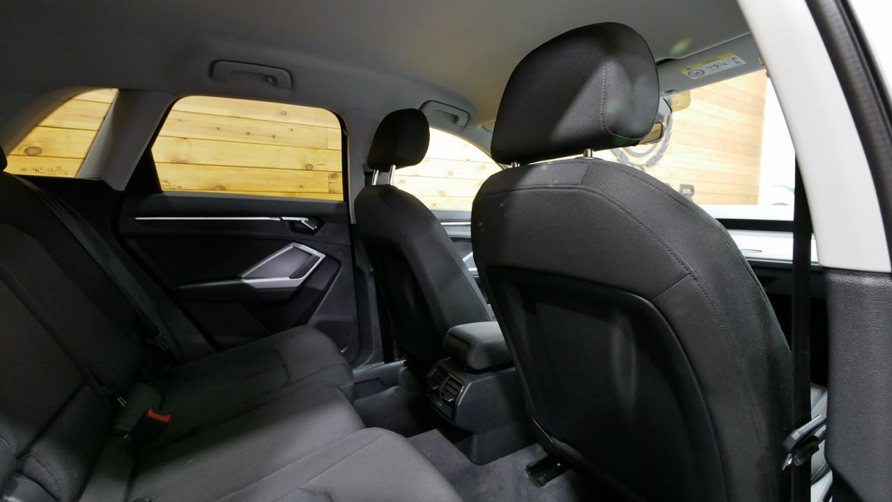 Foto Audi Q3 28