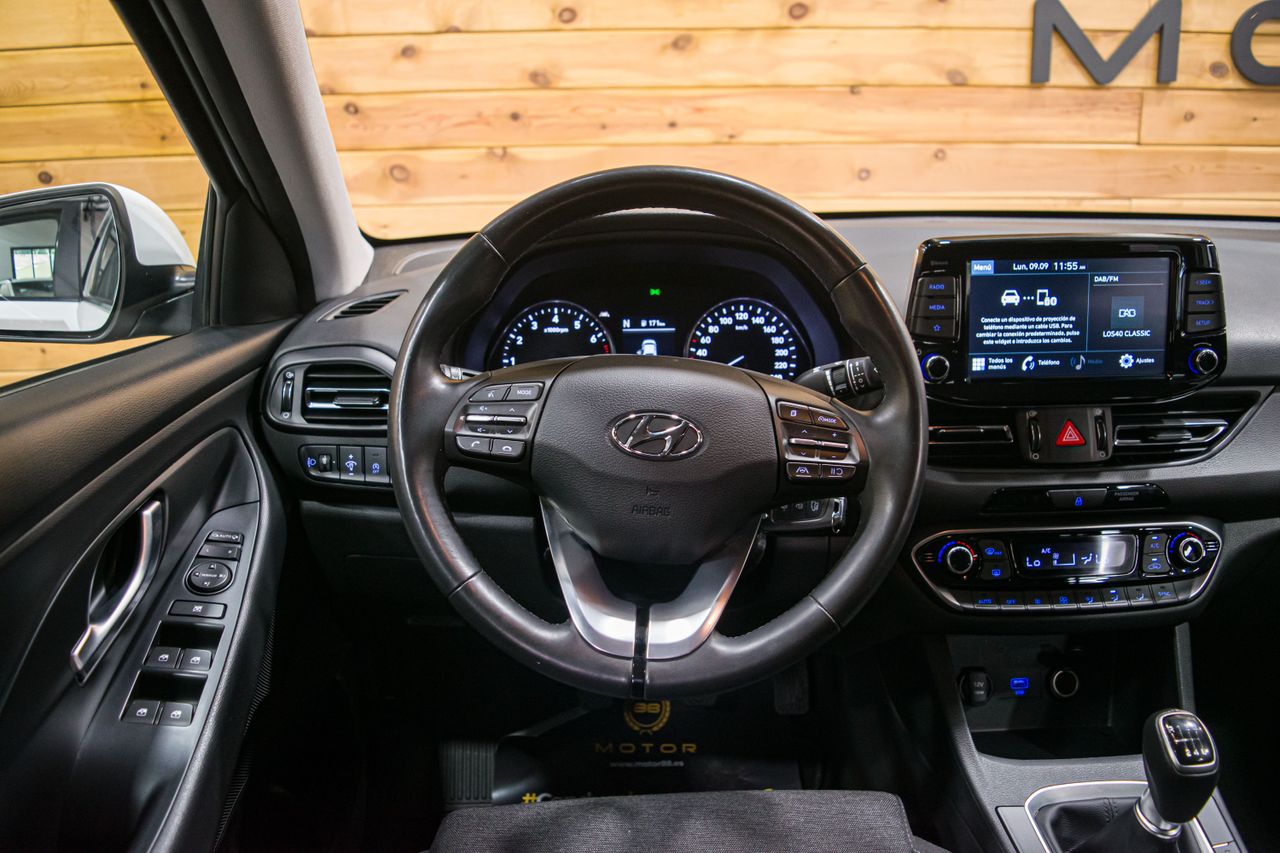 Foto Hyundai i30 6