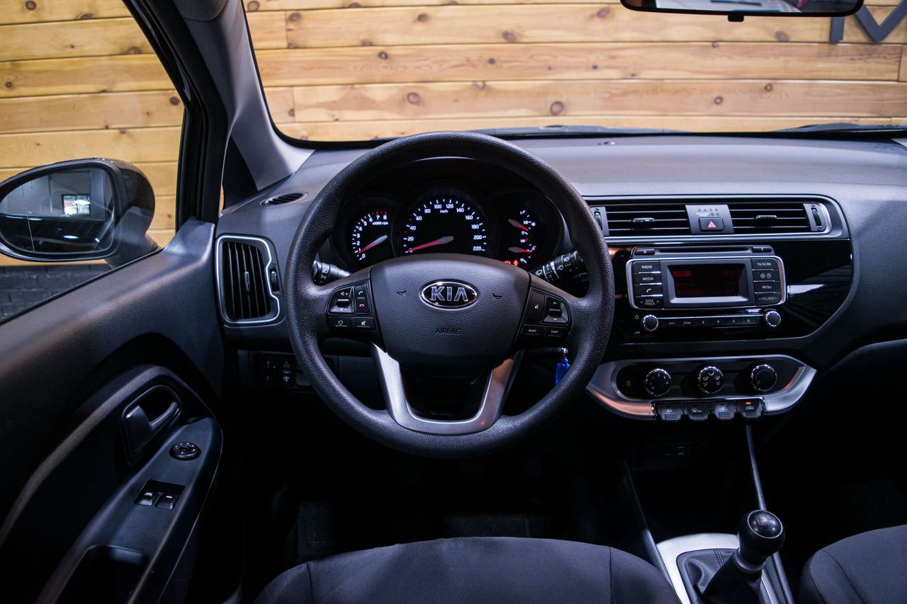 Foto Kia Rio 7