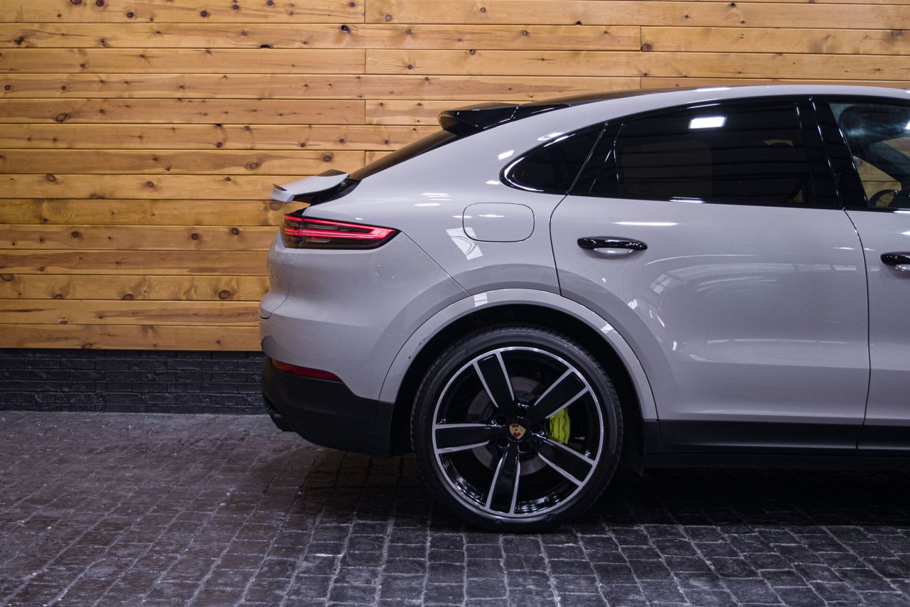 Foto Porsche Cayenne Coupe 9