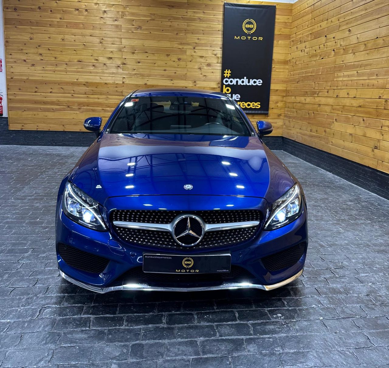 Foto Mercedes-Benz Clase C 2