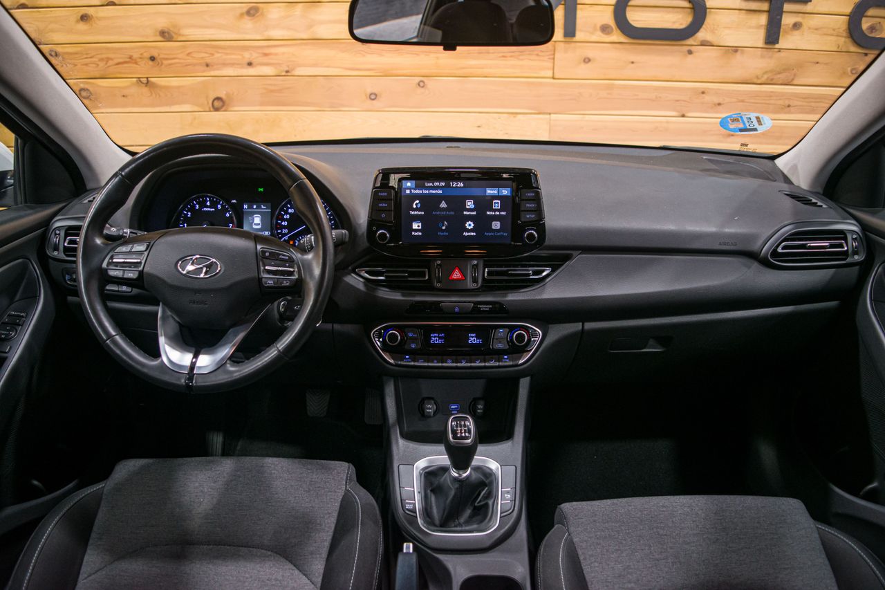 Foto Hyundai i30 5