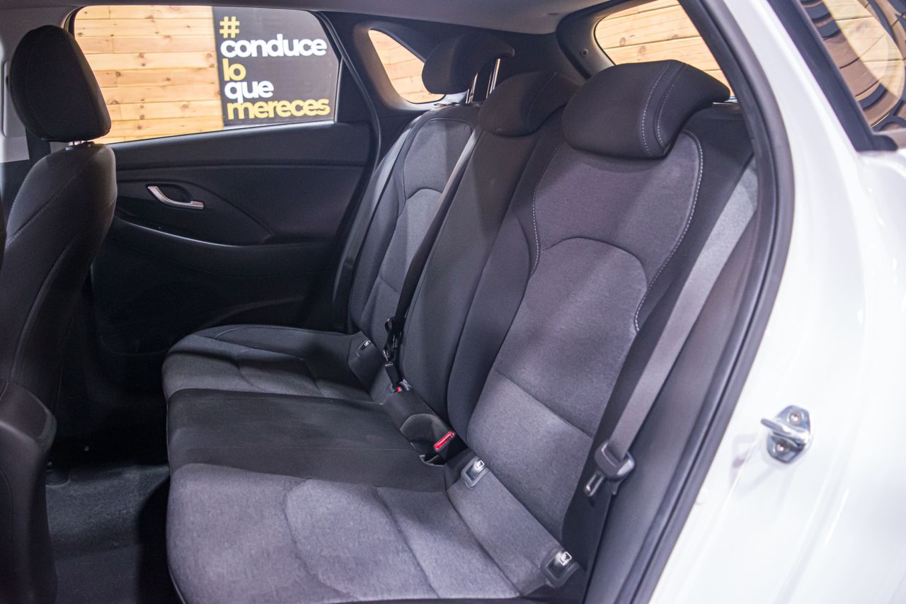 Foto Hyundai i30 8