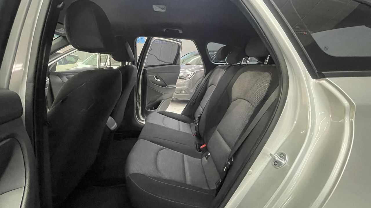 Foto Hyundai i30 17