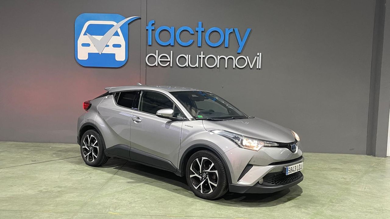 Foto Toyota C-HR 1