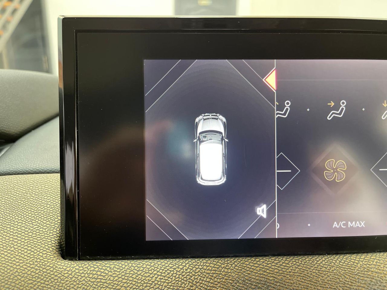 Foto DS Automobiles DS 3 11