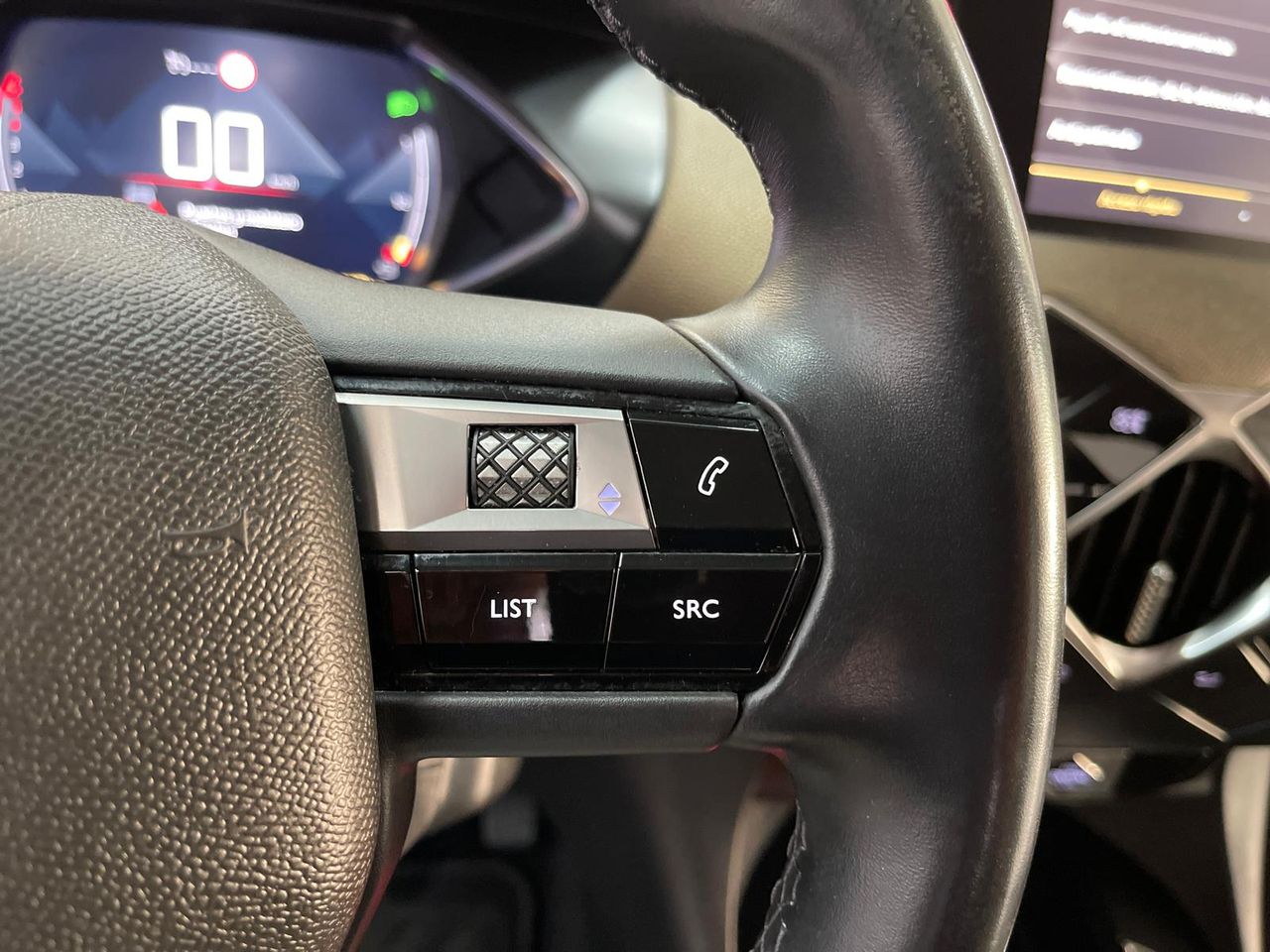 Foto DS Automobiles DS 3 22