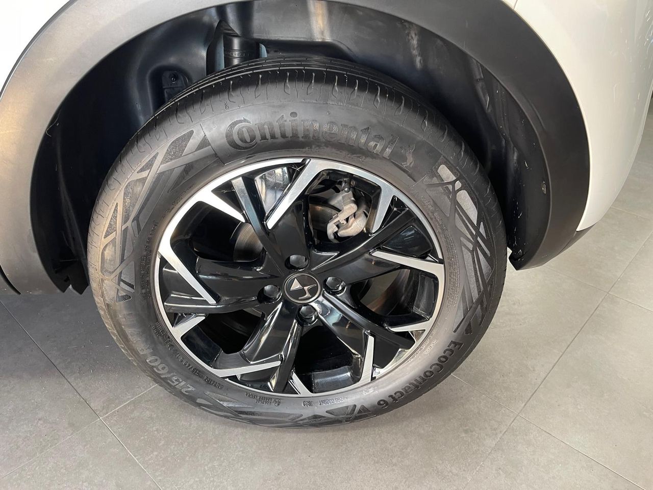 Foto DS Automobiles DS 3 24