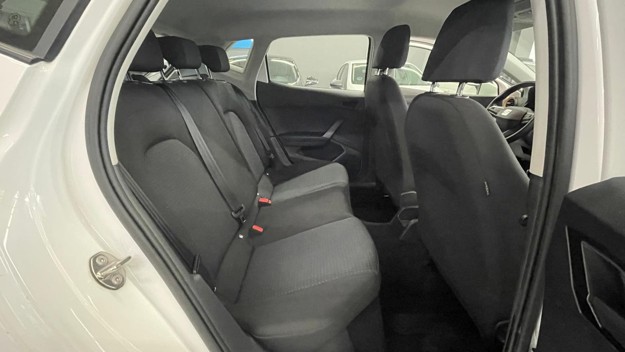 Foto Seat Ibiza 24