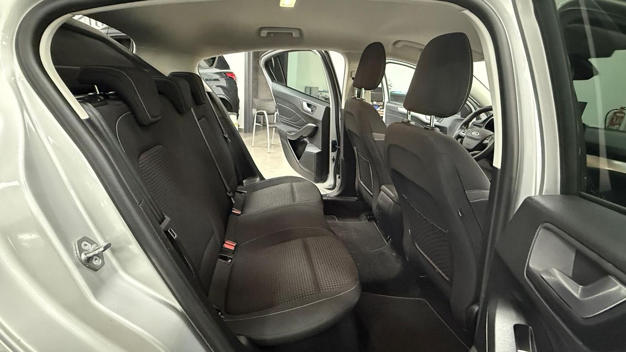Foto Ford Focus 6