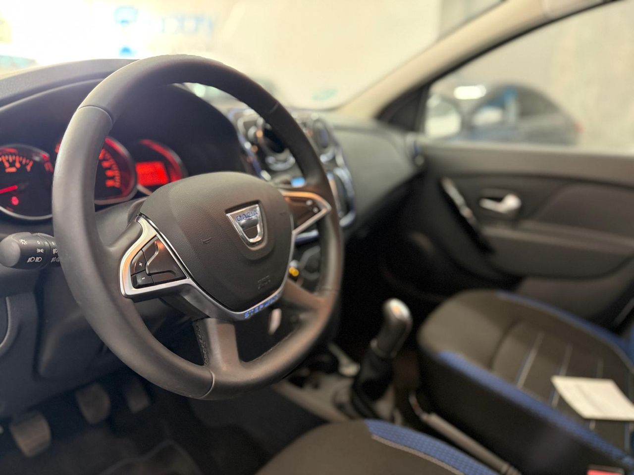 Foto Dacia Sandero 13