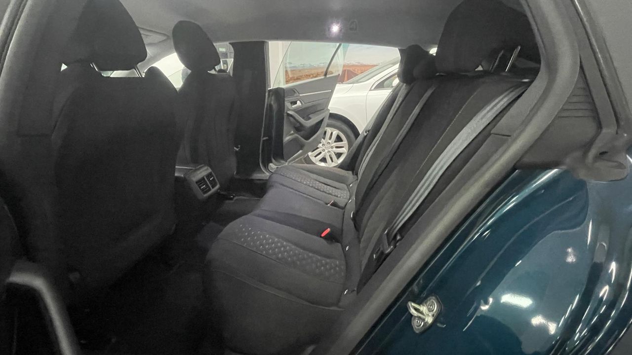 Foto Peugeot 508 8
