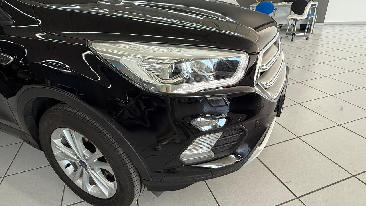 Foto Ford Kuga 7