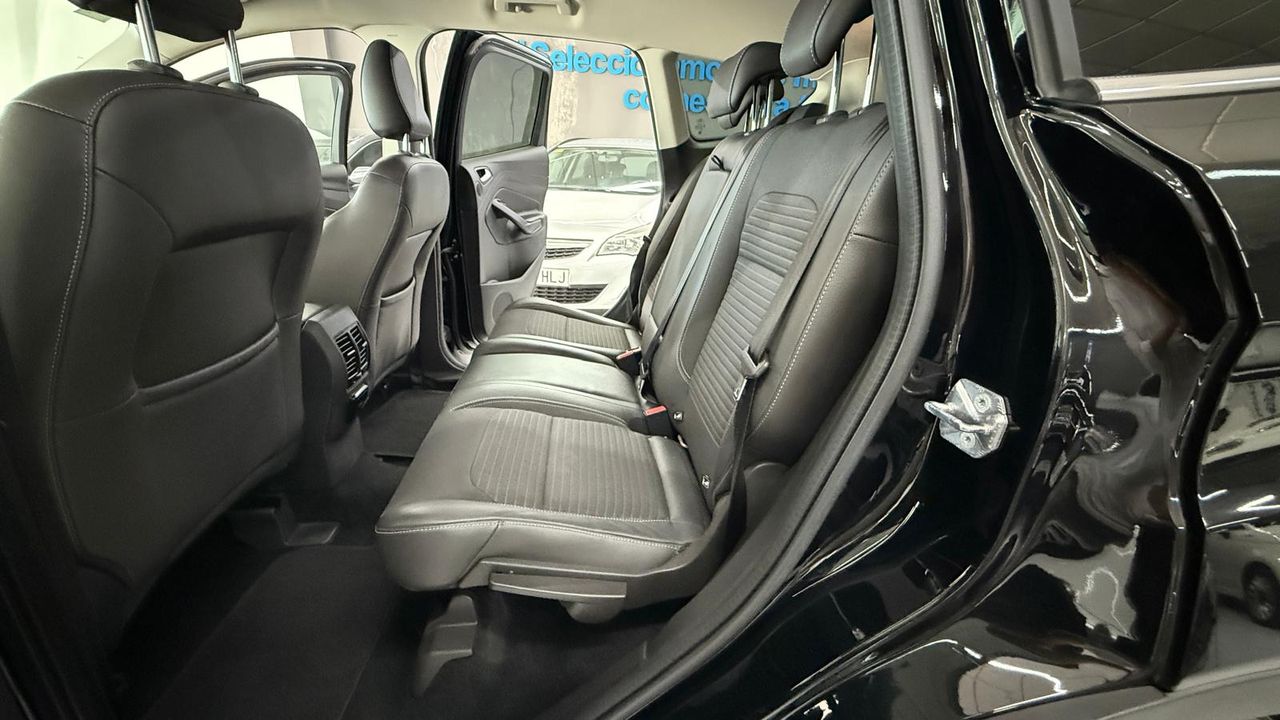 Foto Ford Kuga 11
