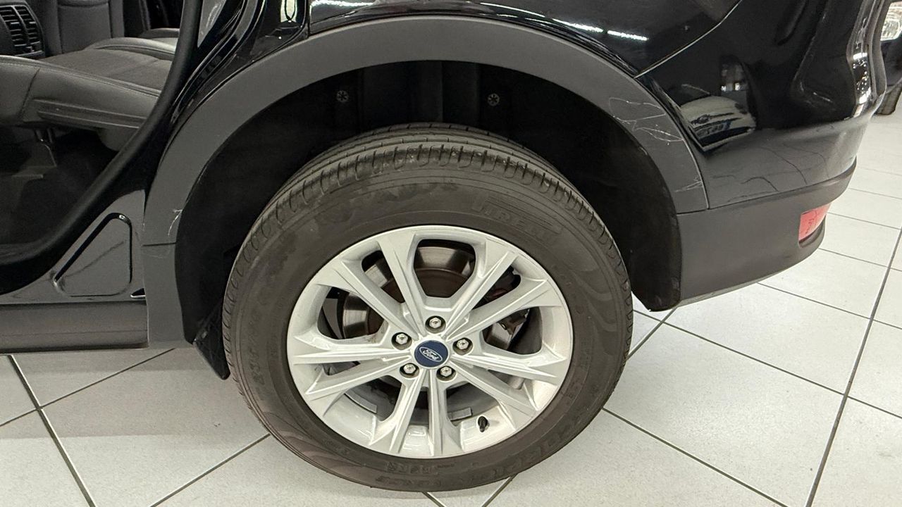 Foto Ford Kuga 13