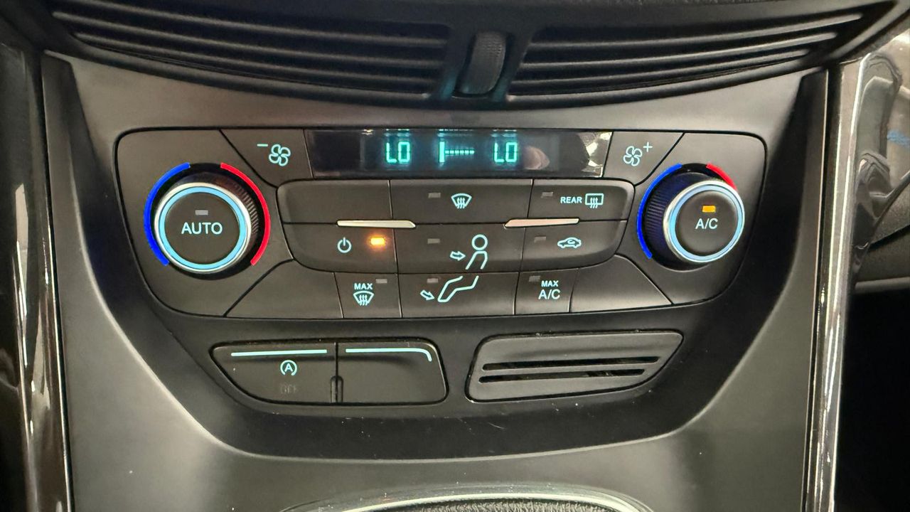 Foto Ford Kuga 18