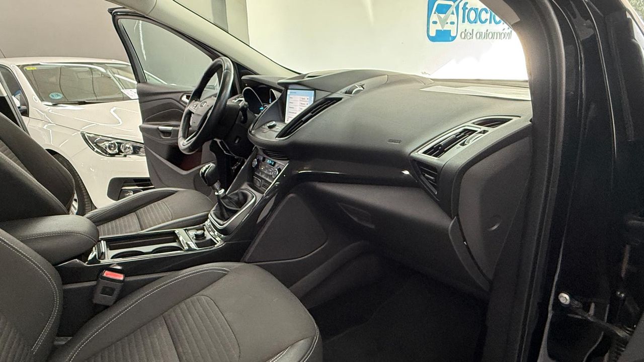Foto Ford Kuga 19